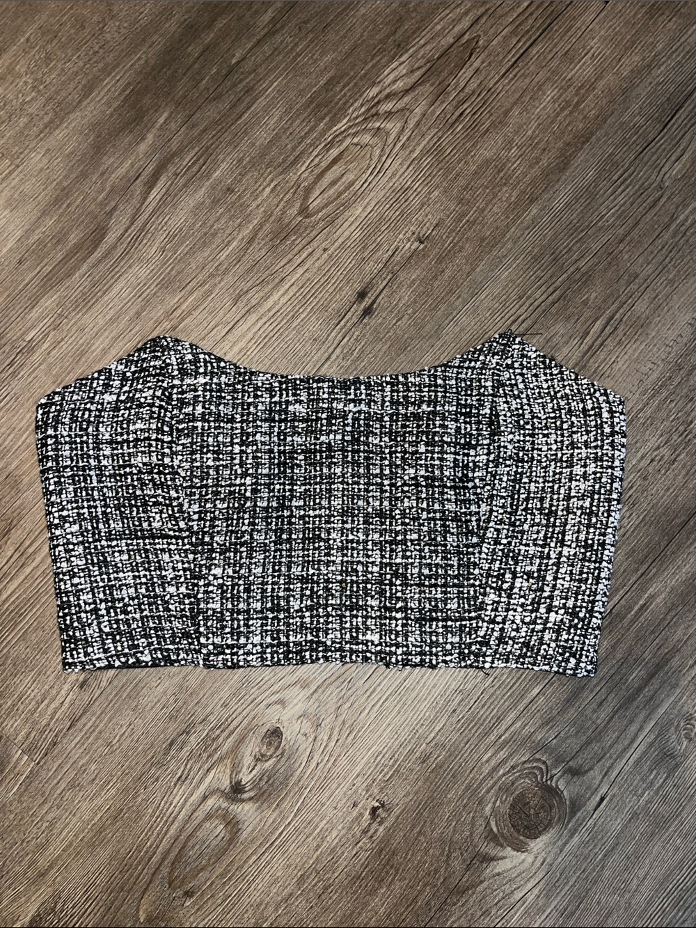 EN SAISON Black & White Tweed Strapless Crop Top